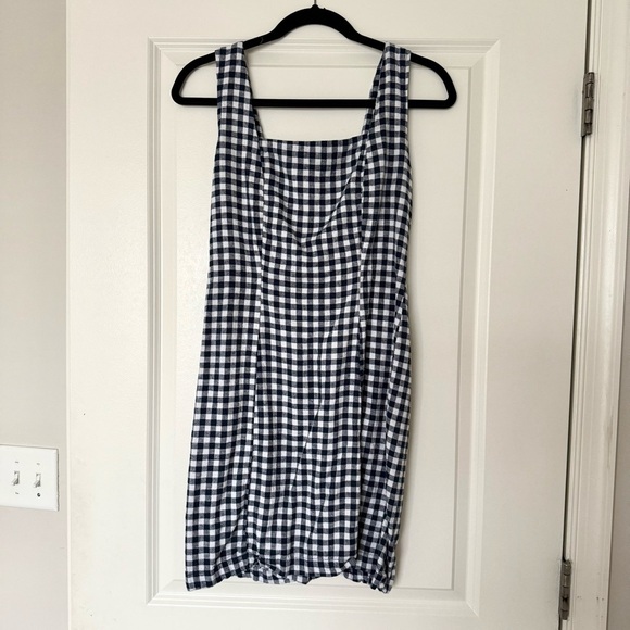 Old Navy Dresses & Skirts - Old Navy White and Navy Checkered Mini Dress